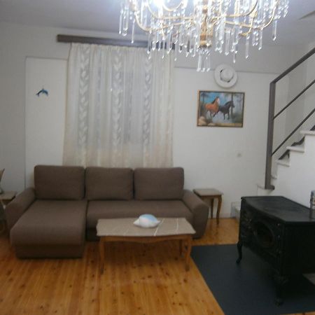Villa Hospitality Никиана Екстериор снимка